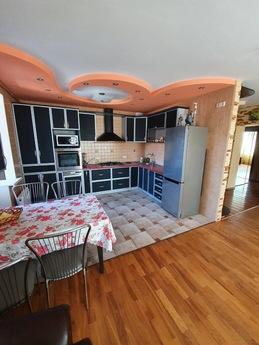 Apartment in the center with a good repa, Mirgorod - apartment by the day