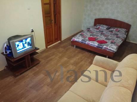 Rent a cozy 2-bedroom apartment near the, Dnipro (Dnipropetrovsk) - apartment by the day