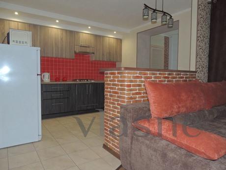New stylish renovation, indoor yard!