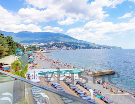 Daily LCD "Lotos" 104, Yalta - apartment by the day