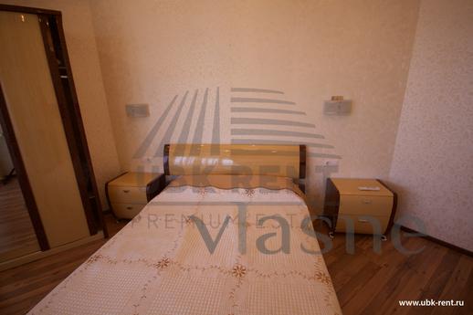 Daily LCD "Profesional" 5/2, Yalta - apartment by the day