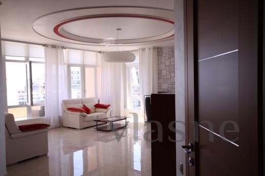 Daily LCD "Profesional" 7/2, Yalta - apartment by the day