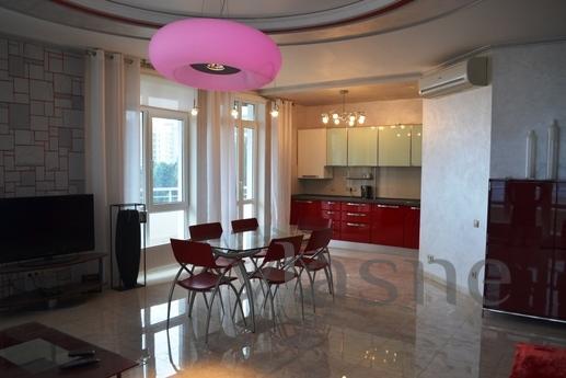 Daily LCD "Profesional" 7/2, Yalta - apartment by the day