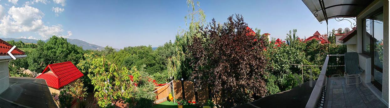 Daily grape 34, Yalta - apartment by the day