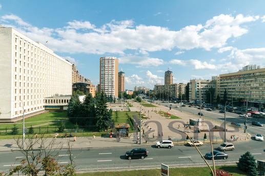 Подобово, бульвар Лесі Українки (госпіта, Киев - квартира посуточно