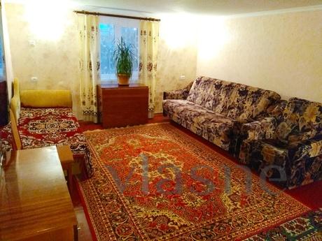Жилье посуточно рядом парк Софиевка, Умань - квартира посуточно