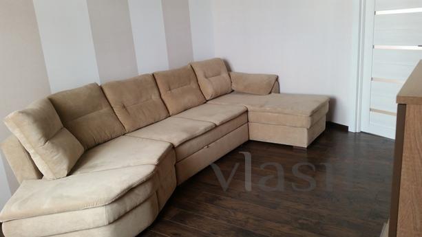 Cozy apartment in a new house, Odessa - apartment by the day