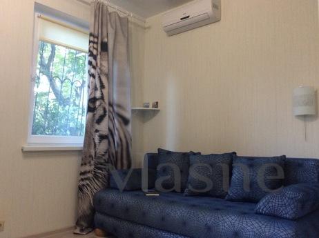 1 room 16 Fontana, Odessa - apartment by the day