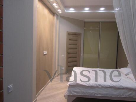 1st on Army, Odessa - apartment by the day