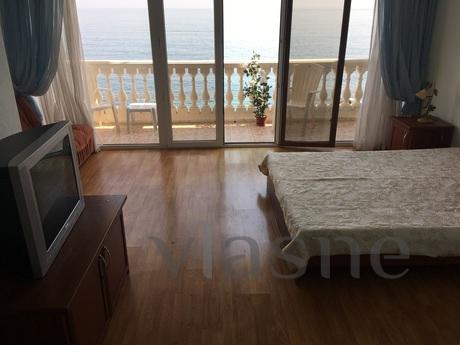 Daily rent Lenin, 35B, Alupka - apartment by the day