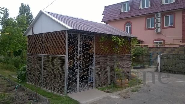 Трехкомнатная квартира, Скадовск - квартира посуточно