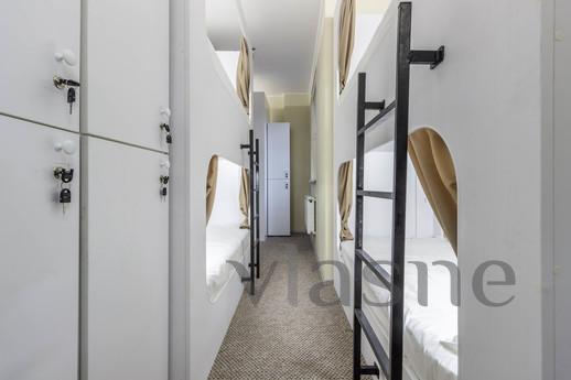 Хостел в центрі 'hi Hostel' (8-ий номер), Львов - квартира посуточно