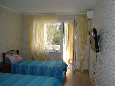 Rent an apartment in Yalta, Staryi Krym - apartment by the day