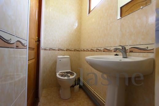 ZANDER. COZY HOUSE FOR TWO PERSONS, Sudak - apartment by the day