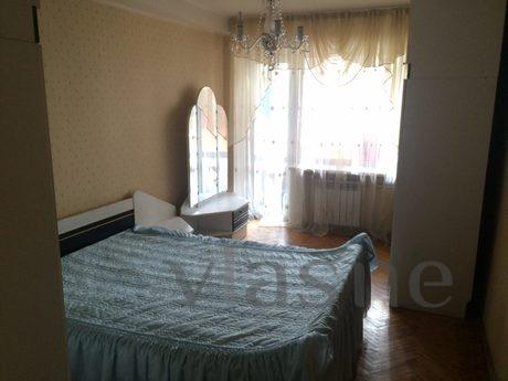 3 bedroom apartment for rent, Kyiv - apartment by the day