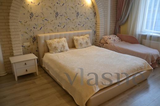 Rent a new modern apartment with a beautiful high-quality re
