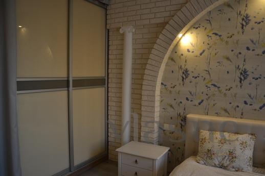 cd 1-bedroom apartment in Arcadia, Gulf, Odessa - apartment by the day
