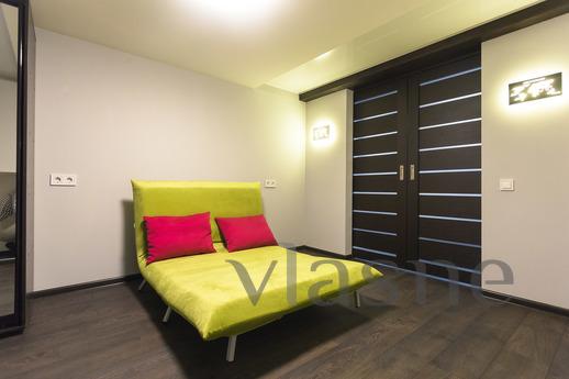 Rent an apartment in the center, Odessa - apartment by the day