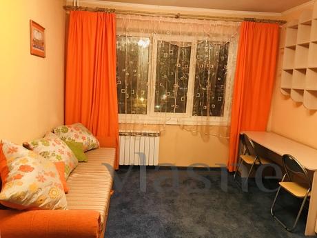 Квартира посуточно Героев Днепра,42-Б, Киев - квартира посуточно