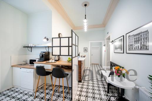 Art Deco Central Rooms, Lviv - apartment by the day