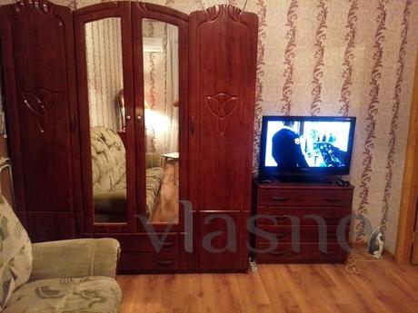 Посуточно квартира в Симферополе Люкс, Симферополь - квартира посуточно