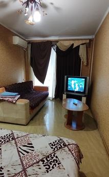 Daily hourly city center Kremenchu, Kremenchuk - apartment by the day