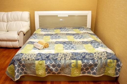 Cozy apartment in the heart of Odessa, Odessa - apartment by the day