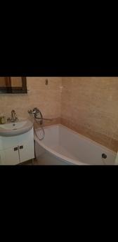 3 com. daily metro "Akademgorodok&q, Kyiv - apartment by the day