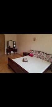 3 com. daily metro "Akademgorodok&q, Kyiv - apartment by the day