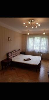 Three-room apartment for rent at the address: Academician Ve