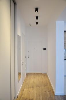Modern apartments with sea views, Odessa - apartment by the day