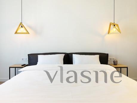 Modern apartments with sea views, Odessa - apartment by the day