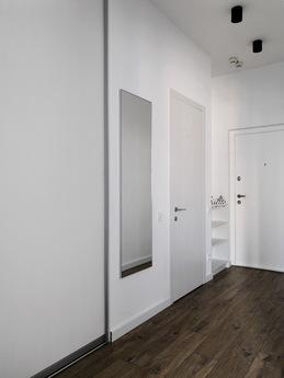 Modern apartments with sea views, Odessa - apartment by the day