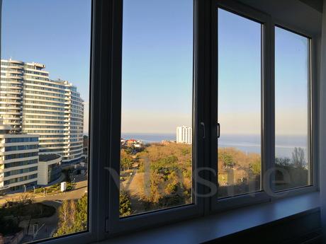 Modern apartments with sea views, Odessa - apartment by the day