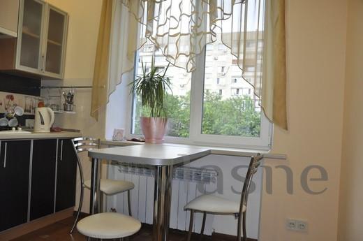 Apartment for rent, Zaporizhzhia - apartment by the day