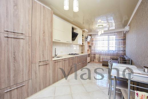 VIP-2 Apartment apartment near the sea, Odessa - apartment by the day