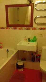 Ave.-t. Bazhana, 5v, 1kom. sq., Kyiv - apartment by the day