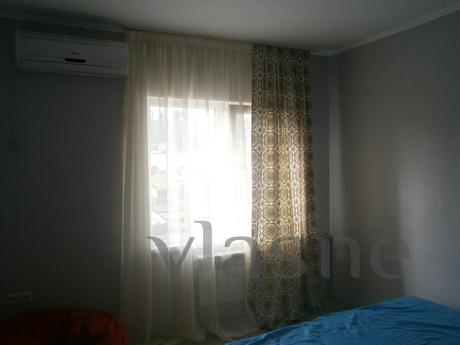 Separate houses in 3 min. from the beach, Odessa - apartment by the day