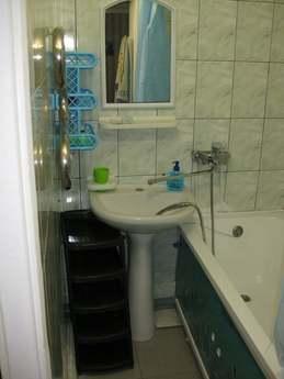 Apartment near the Pobeda metro station., Kharkiv - apartment by the day