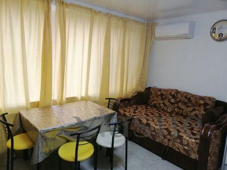 Comfortable apartment by the sea, Luzano, Odessa - apartment by the day