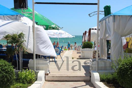 Apartment by the sea from Odessa by the, Odessa - apartment by the day