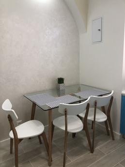 1 apartment is similar to Lviv. Middle c, Lviv - apartment by the day