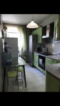 Rent your apartment, two bedroom, 3 room, Chernomorsk (Illichivsk) - apartment by the day