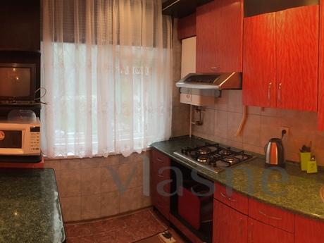 Daily rent 1-2x room apartment, Nikopol - apartment by the day