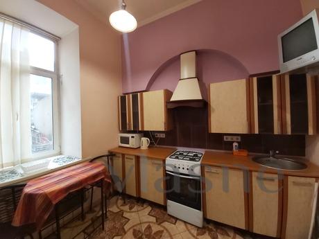 Apartment near the railway station, Kyiv - apartment by the day