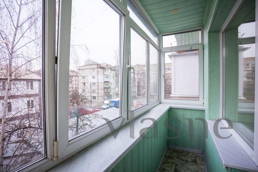 2 комнатная квартира метро Дарница евро, Киев - квартира посуточно
