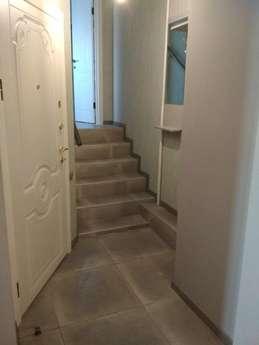 Rent stylish apartment near Deribasovsk, Odessa - apartment by the day