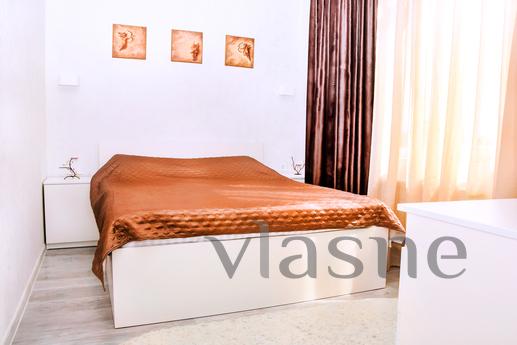 Luxury apartment Odessa Arcadia, Odessa - apartment by the day