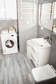 Luxury apartment Odessa Arcadia, Odessa - apartment by the day