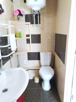 Rent an apartment in a private house, Odessa - apartment by the day
